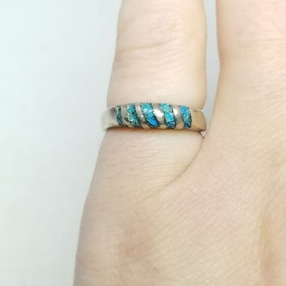 Vintage Sterling Silver Blue Inlaid Band Ring, Size 5 Band, Made in Mexico - Picture 6 of 9